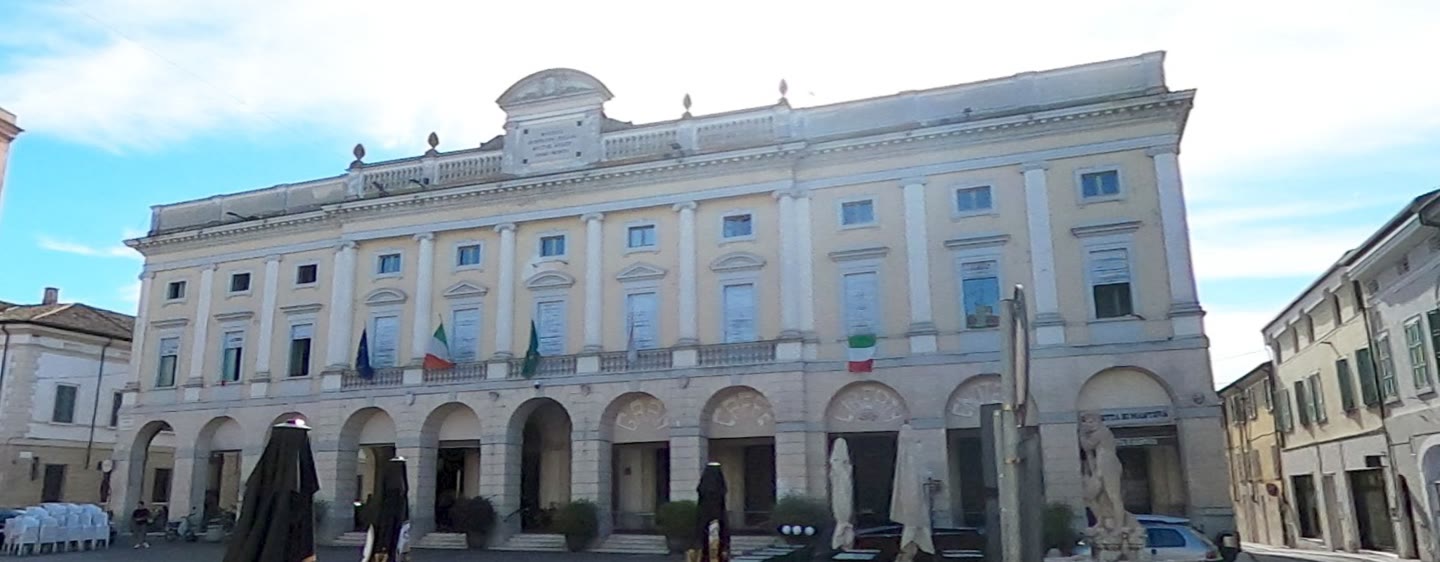 The west photograph of the town hall by wegavision, 2026-06-11, from which the camera was found
